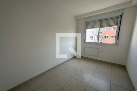 Quarto 1 de apartamento para alugar com 2 quartos, 70m² em Anil, Rio de Janeiro