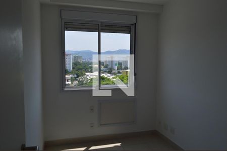 Quarto 1 de apartamento para alugar com 3 quartos, 70m² em Anil, Rio de Janeiro