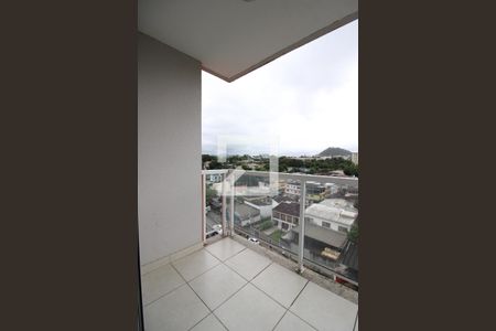 Varanda de apartamento para alugar com 3 quartos, 70m² em Anil, Rio de Janeiro