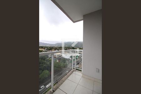 Varanda de apartamento para alugar com 3 quartos, 70m² em Anil, Rio de Janeiro