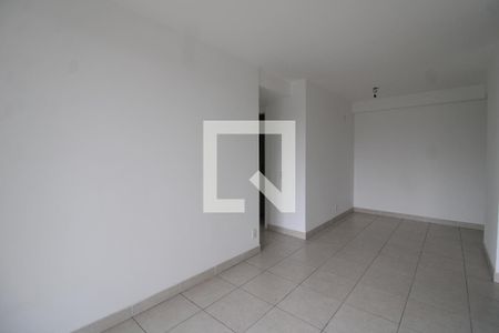 Sala de apartamento para alugar com 3 quartos, 70m² em Anil, Rio de Janeiro