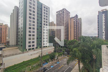 Vista da Sacada de apartamento para alugar com 2 quartos, 103m² em Bigorrilho, Curitiba