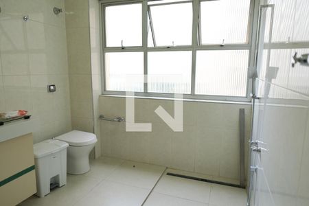 Banheiro 1 de apartamento para alugar com 3 quartos, 220m² em Jardim Paulista, São Paulo