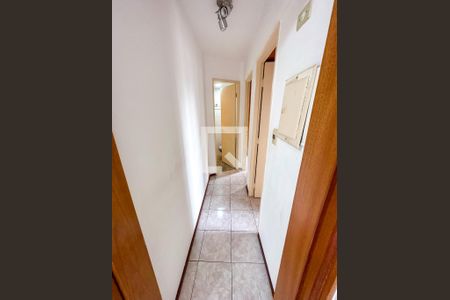 Corredor de apartamento à venda com 2 quartos, 55m² em Vila Pompéia, São Paulo