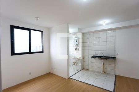 Sala de apartamento à venda com 2 quartos, 42m² em Jardim Santo Antônio, São Paulo