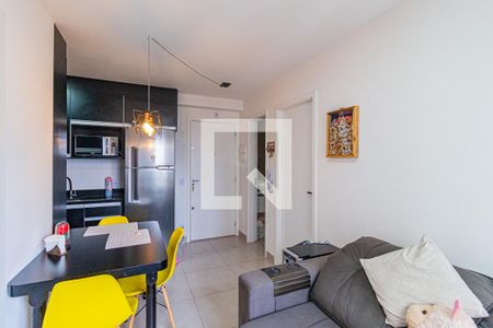 Sala de apartamento para alugar com 2 quartos, 37m² em Presidente Altino, Osasco