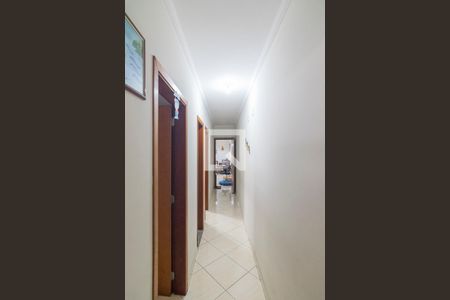 Corredor de apartamento à venda com 3 quartos, 83m² em Vila Homero Thon, Santo André