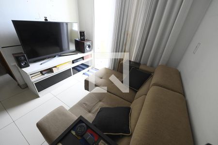 Sala de apartamento para alugar com 2 quartos, 54m² em Parque Real de Goiânia, Aparecida de Goiânia