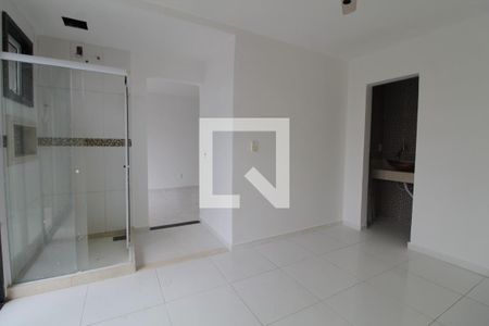 Suíte de casa de condomínio para alugar com 1 quarto, 40m² em Freguesia (jacarepaguá), Rio de Janeiro