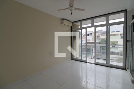 Suíte de casa de condomínio para alugar com 1 quarto, 40m² em Freguesia (jacarepaguá), Rio de Janeiro