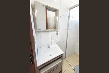 Banheiro de casa para alugar com 1 quarto, 38m² em Duque de Caxias, São Leopoldo