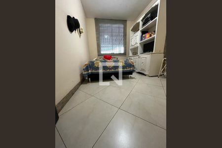 Casa à venda com 3 quartos, 339m² em Castelo, Belo Horizonte