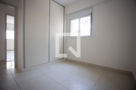 quarto 1 de apartamento para alugar com 2 quartos, 75m² em Alto Caiçaras, Belo Horizonte