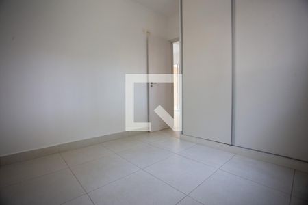 quarto 1 de apartamento para alugar com 2 quartos, 75m² em Alto Caiçaras, Belo Horizonte