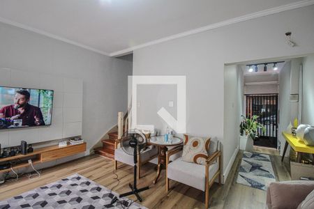 Sala de casa à venda com 4 quartos, 180m² em Mirandópolis, São Paulo