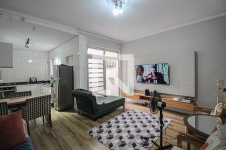 Sala de casa à venda com 4 quartos, 180m² em Mirandópolis, São Paulo