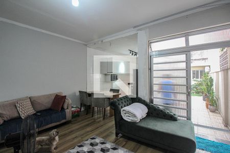 Sala de casa à venda com 4 quartos, 180m² em Mirandópolis, São Paulo