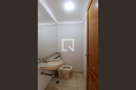 Lavabo  de apartamento para alugar com 5 quartos, 143m² em Jardim Irajá, Ribeirão Preto