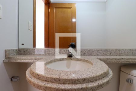Lavabo  de apartamento para alugar com 5 quartos, 143m² em Jardim Irajá, Ribeirão Preto