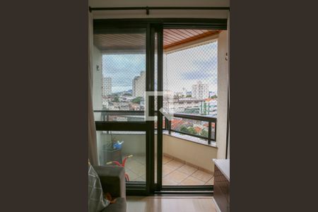 Sacada de apartamento à venda com 3 quartos, 70m² em Vila Ipojuca, São Paulo