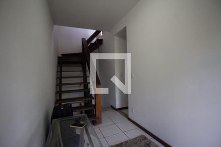 Hall dos Quartos de casa de condomínio à venda com 4 quartos, 180m² em Vargem Pequena, Rio de Janeiro