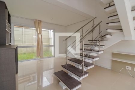 Sala de casa de condomínio à venda com 3 quartos, 198m² em Glória, Porto Alegre