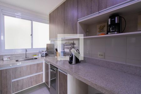 Apartamento à venda com 96m², 2 quartos e 2 vagas Apartamento à venda com 96m², 2 quartos e 2 vagasCozinha