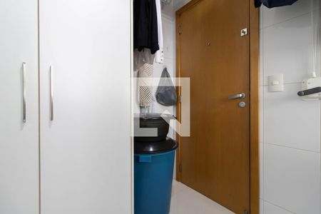 Apartamento à venda com 96m², 2 quartos e 2 vagas Apartamento à venda com 96m², 2 quartos e 2 vagasÁrea de Serviço