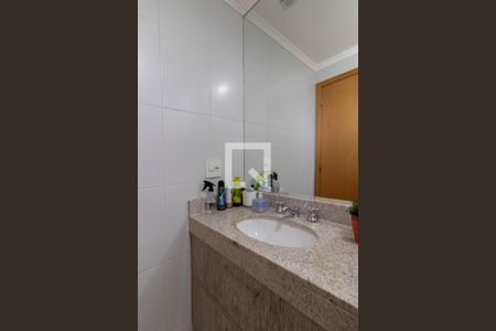 Apartamento à venda com 96m², 2 quartos e 2 vagas Apartamento à venda com 96m², 2 quartos e 2 vagasBanheiro