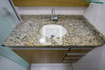 Apartamento à venda com 170m², 3 quartos e 2 vagas Apartamento à venda com 170m², 3 quartos e 2 vagasBanheiro Suíte