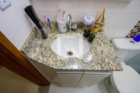 Apartamento à venda com 170m², 3 quartos e 2 vagas Apartamento à venda com 170m², 3 quartos e 2 vagasBanheiro social