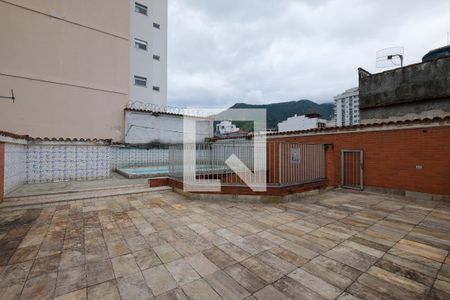 Casa à venda com 293m², 7 quartos e 6 vagas Casa à venda com 293m², 7 quartos e 6 vagasPiscina