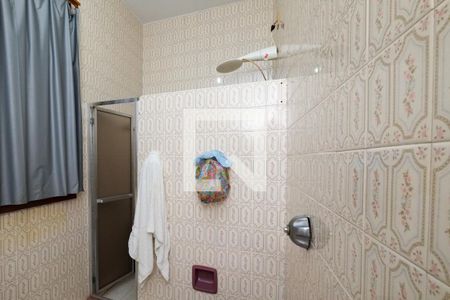 Casa à venda com 293m², 7 quartos e 6 vagas Casa à venda com 293m², 7 quartos e 6 vagasBanheiro da Suíte 1