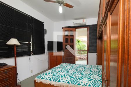 Casa à venda com 293m², 7 quartos e 6 vagas Casa à venda com 293m², 7 quartos e 6 vagasSuíte 2