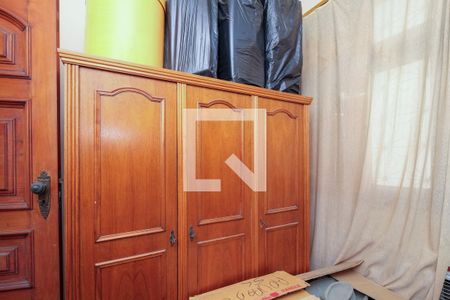 Casa à venda com 293m², 7 quartos e 6 vagas Casa à venda com 293m², 7 quartos e 6 vagasQuarto 2