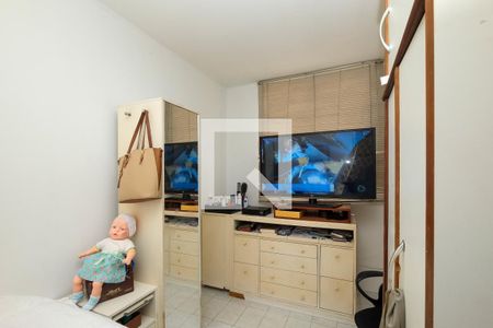 Casa à venda com 293m², 7 quartos e 6 vagas Casa à venda com 293m², 7 quartos e 6 vagasQuarto 1