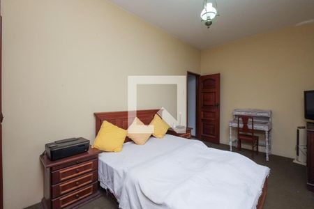 Casa à venda com 293m², 7 quartos e 6 vagas Casa à venda com 293m², 7 quartos e 6 vagasSuíte 1