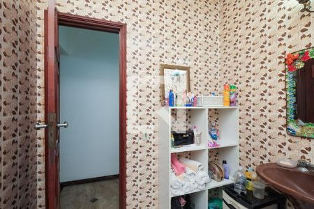 Lavabo de casa à venda com 7 quartos, 293m² em Tijuca, Rio de Janeiro