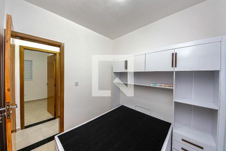 Quarto 1 de apartamento para alugar com 2 quartos, 40m² em Parque Sevilha, São Paulo