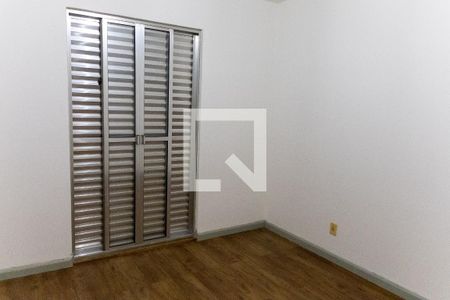 Quarto 1 de casa à venda com 2 quartos, 150m² em Vila Yolanda, Osasco