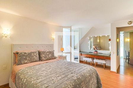 Casa à venda com 510m², 4 quartos e 4 vagas Casa à venda com 510m², 4 quartos e 4 vagasQuarto 04