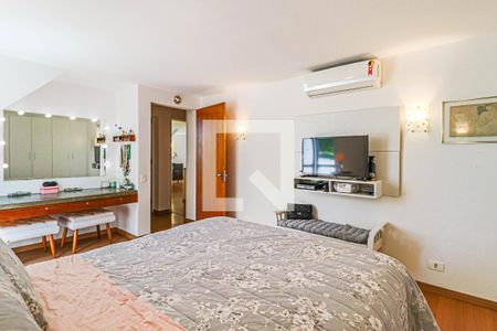 Casa à venda com 510m², 4 quartos e 4 vagas Casa à venda com 510m², 4 quartos e 4 vagasQuarto 04