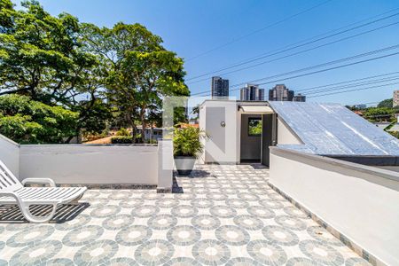 Casa à venda com 510m², 4 quartos e 4 vagas Casa à venda com 510m², 4 quartos e 4 vagasÁrea externa superior