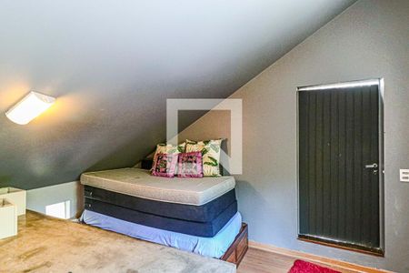 Casa à venda com 510m², 4 quartos e 4 vagas Casa à venda com 510m², 4 quartos e 4 vagasQuarto 03 - Mezanino