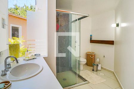 Casa à venda com 510m², 4 quartos e 4 vagas Casa à venda com 510m², 4 quartos e 4 vagasBanheiro