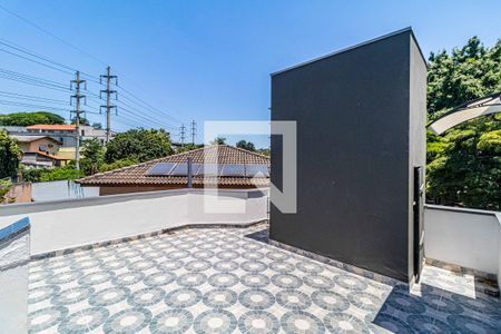Casa à venda com 510m², 4 quartos e 4 vagas Casa à venda com 510m², 4 quartos e 4 vagasÁrea externa superior
