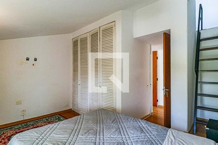 Casa à venda com 510m², 4 quartos e 4 vagas Casa à venda com 510m², 4 quartos e 4 vagasQuarto 02