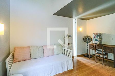 Casa à venda com 510m², 4 quartos e 4 vagas Casa à venda com 510m², 4 quartos e 4 vagasQuarto 03