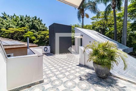 Casa à venda com 510m², 4 quartos e 4 vagas Casa à venda com 510m², 4 quartos e 4 vagasÁrea externa superior