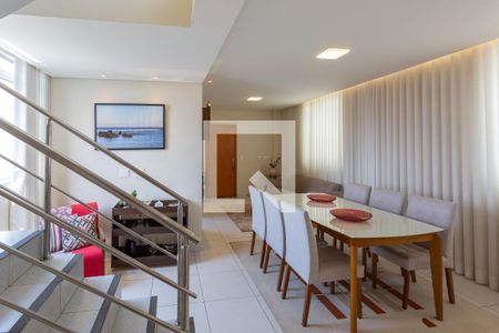 Sala de apartamento à venda com 4 quartos, 168m² em Sagrada Família, Belo Horizonte